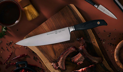Oliva Elité Knife_Cutting Board_Lettuce