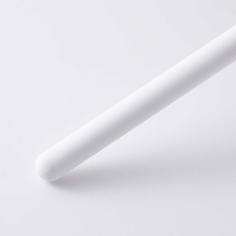Messermeister 12 inch ceramic rod showing the white rounded tip end.