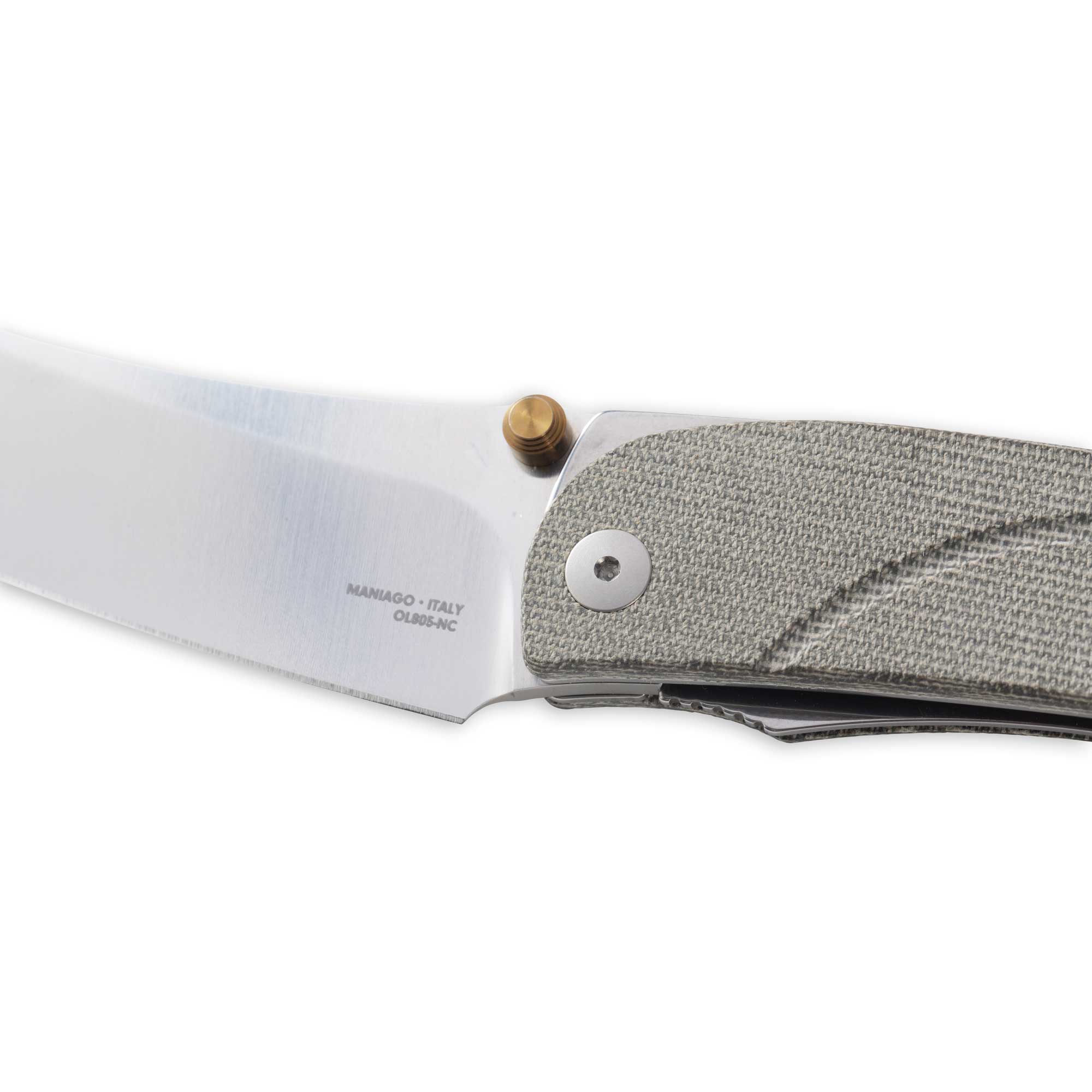 Messermeister Ojai Folder close up on rivet and liner lock