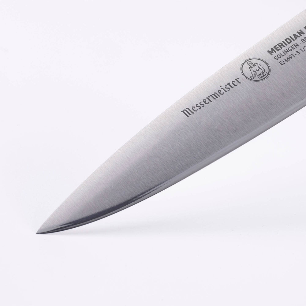 Messermeister Meridian Elite 3.5 inch Paring Knife close up view of tip