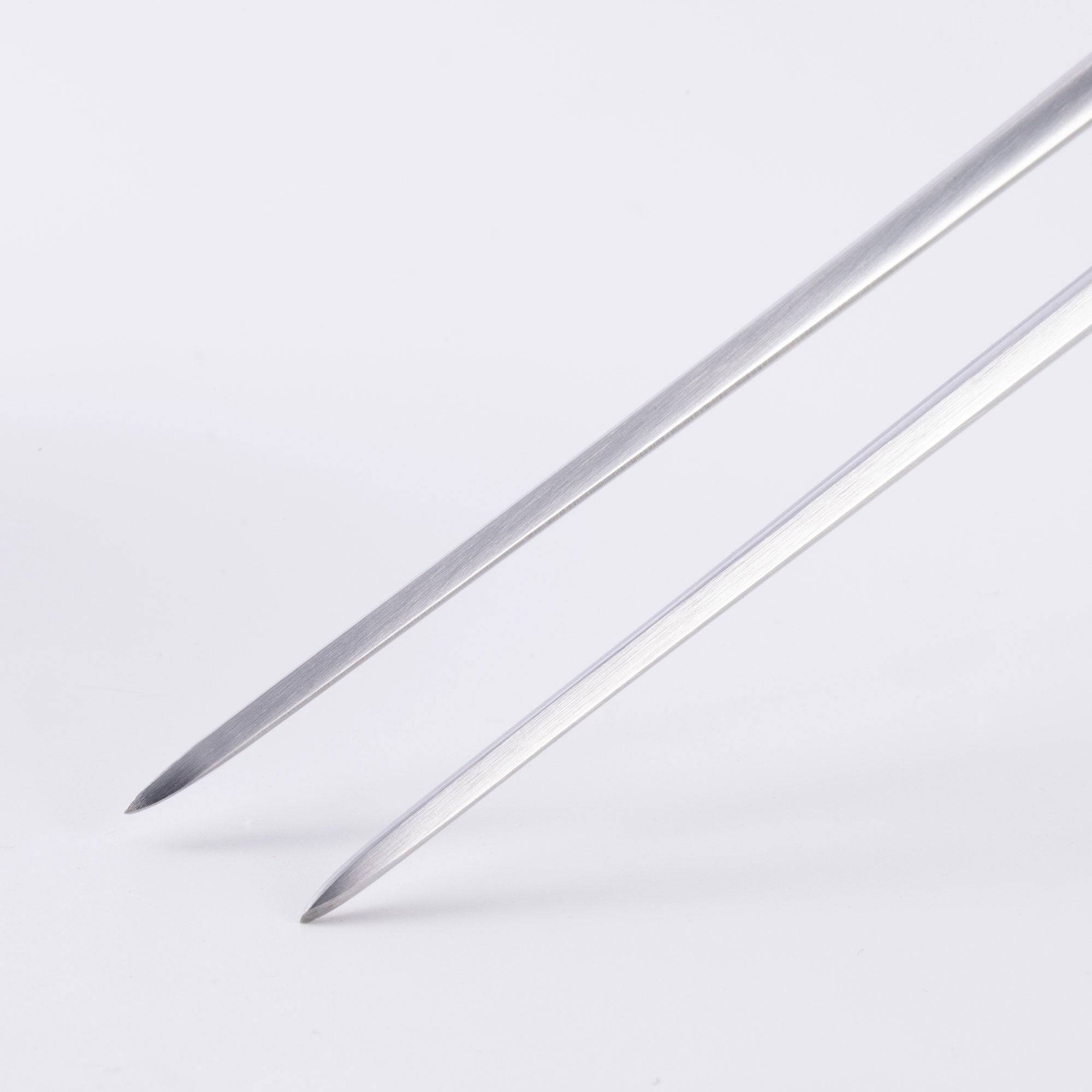 Messermeister Meridian Elite 6 inch Fork close up of 2 tines with points