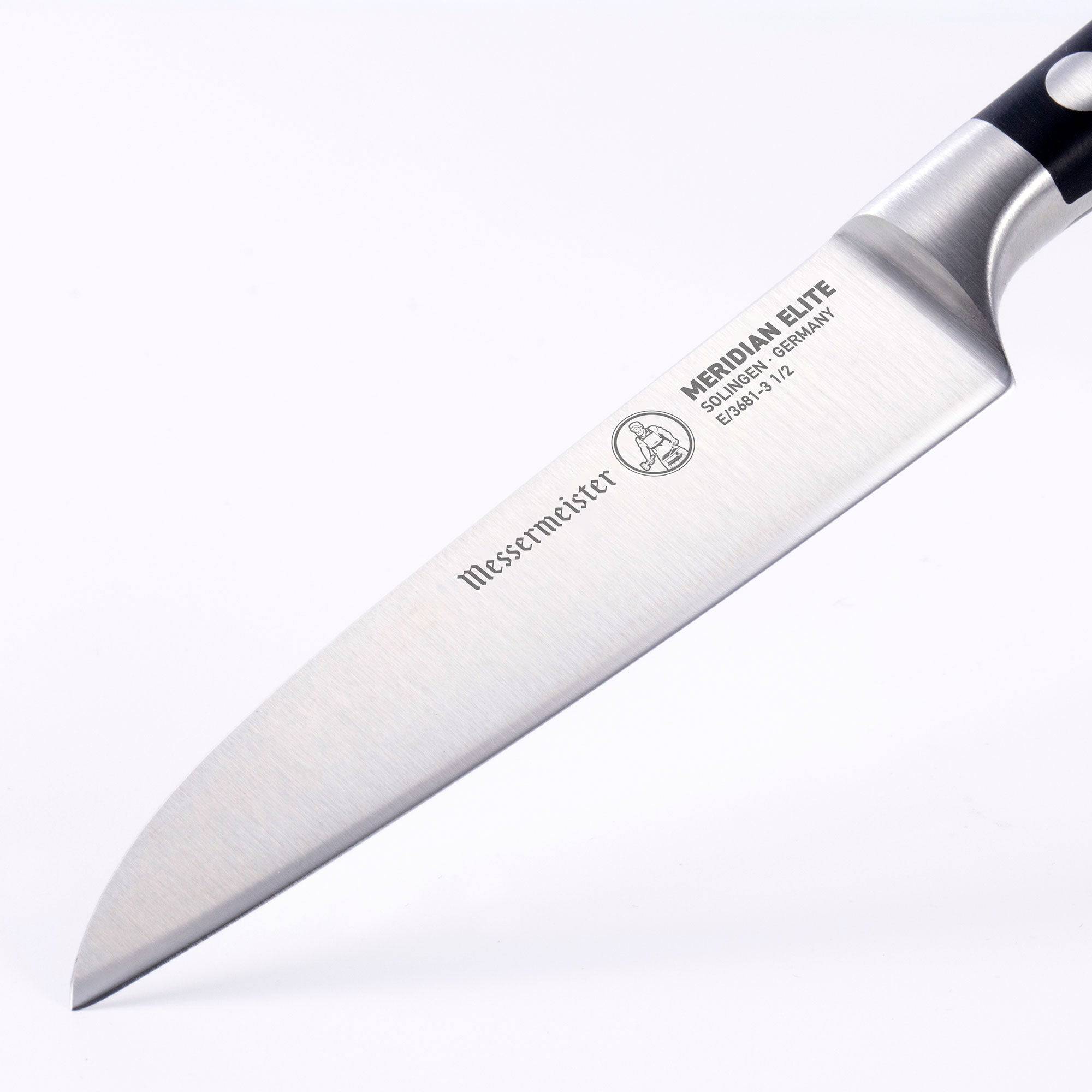 The Meridian Elite 3.5 inch Sheep's Foot Paring Knife close up of the full blade and logo 