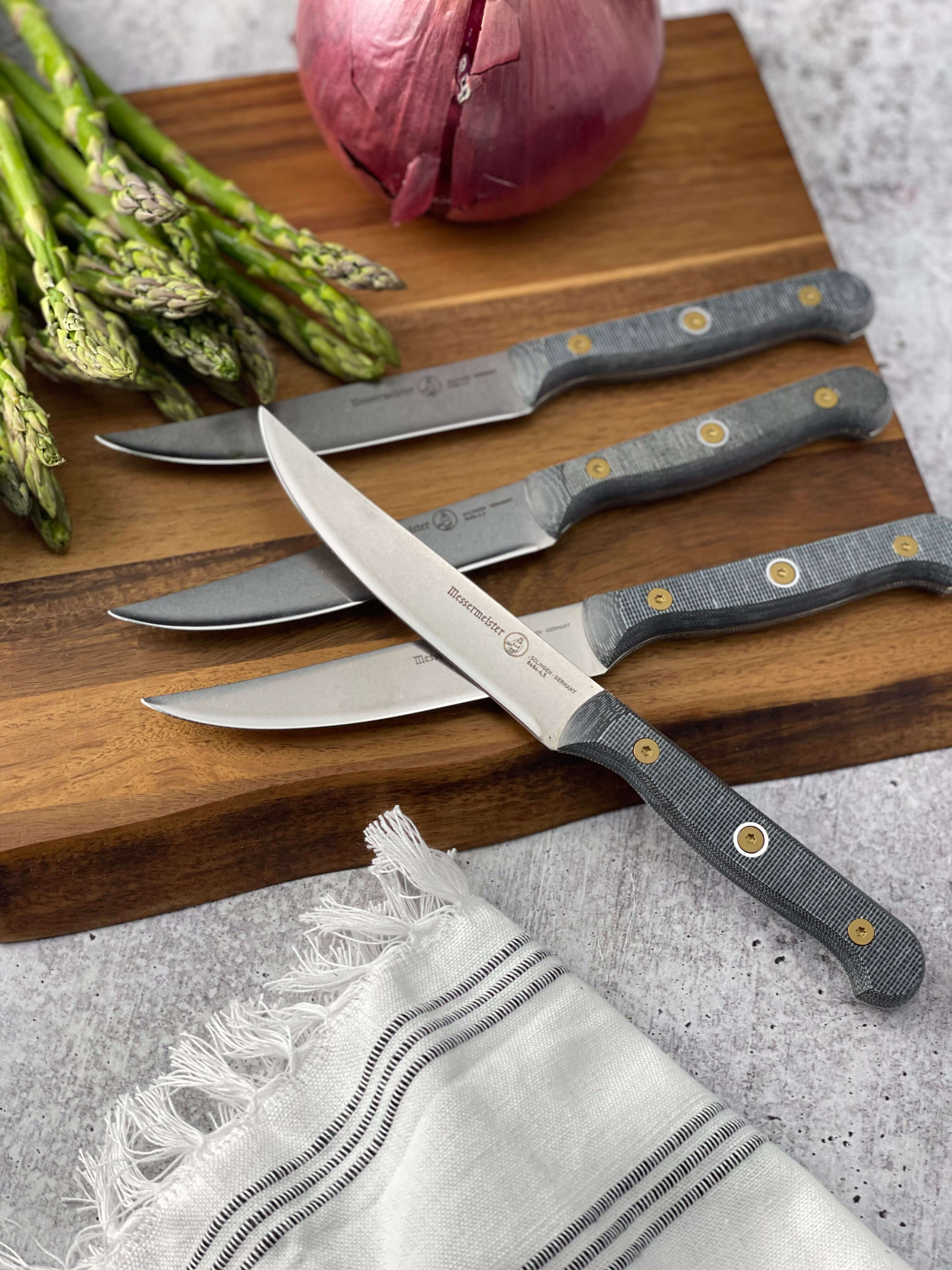 Custom 4 Piece Steak Knife Set & Pouch